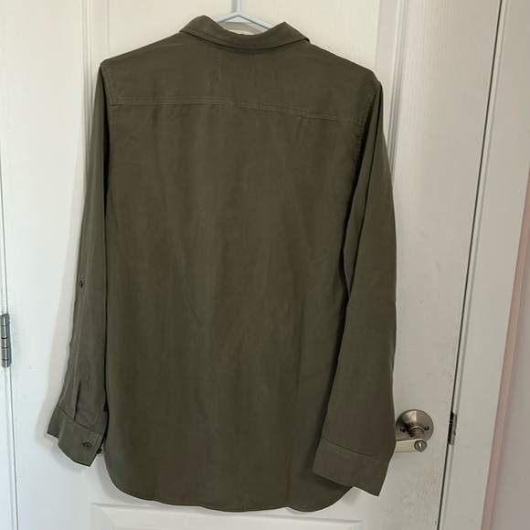 Babaton Shirt - Picture 2 of 12